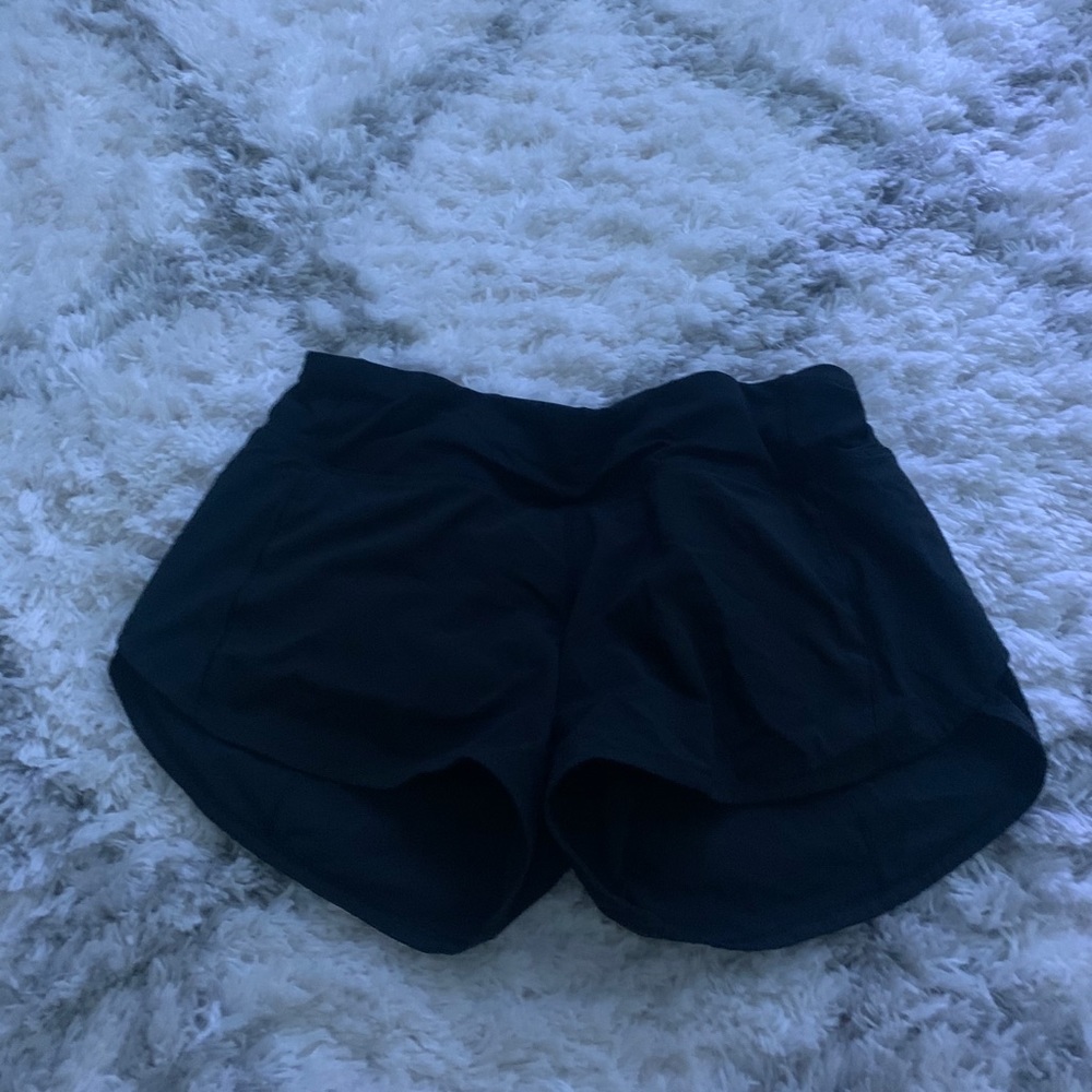 lulu lemon running shorts 2.5 length